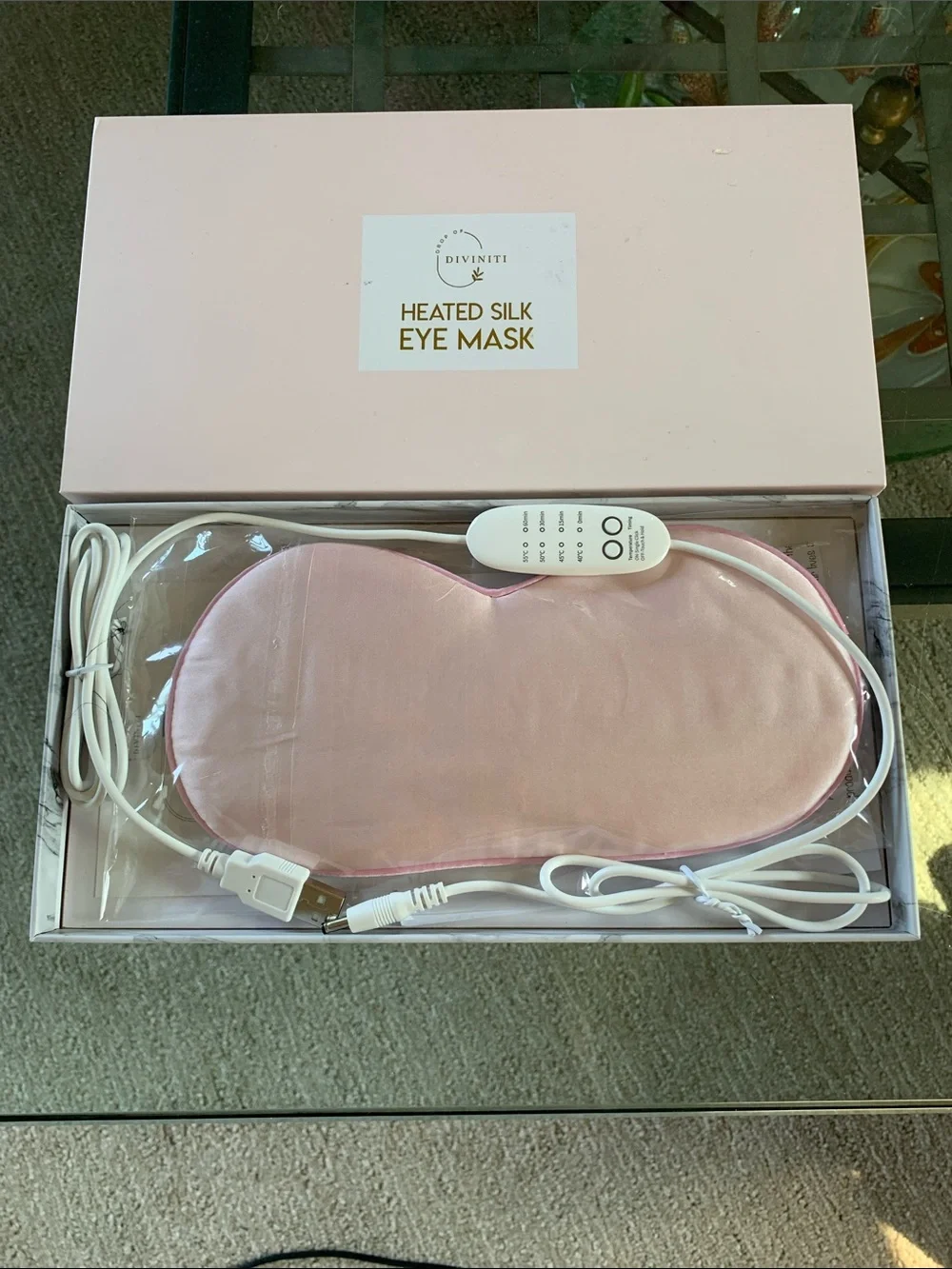 NEW Drop of Diviniti Heated Silk Eye Mask USB